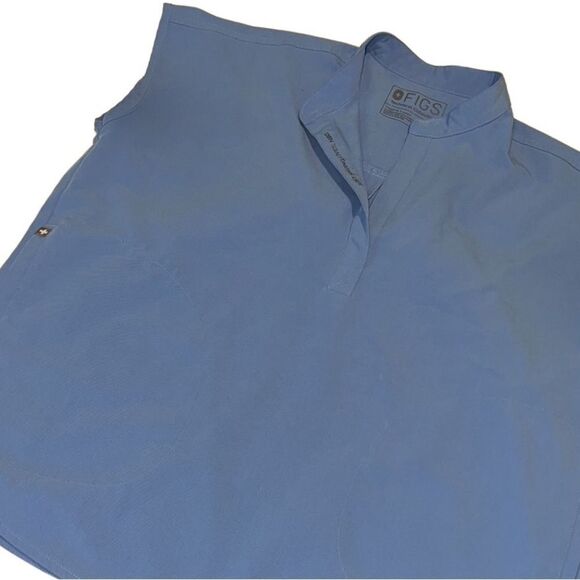 Figs Blue V Neck Front Pockets Pullover Medical Scrubs Top Size Small - Picture 1 of 9